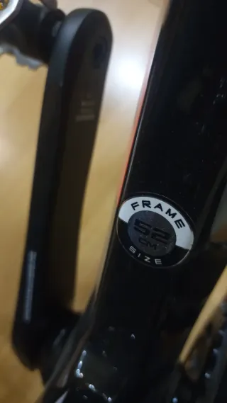 Bicicleta de carreras SAVA Roja