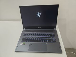 Portatil WorkStation MSI WS66 10TK-441ES