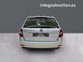 Skoda Octavia Combi 1.6 TDI CR 85KW (115CV) Ambition
