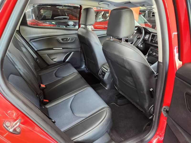 SEAT León 1.2 TSI S&S Reference 2015, foto 8