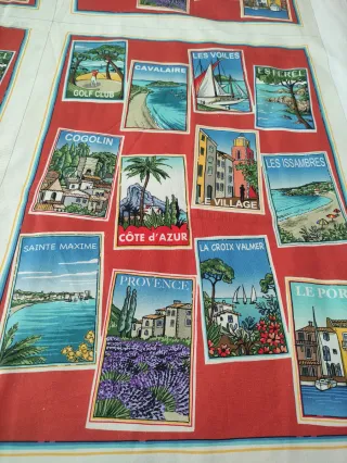 Tela de puro algodón con 4 estampados iguales