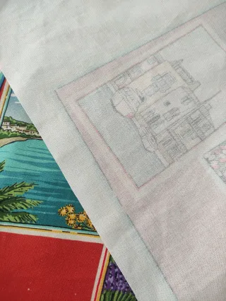 Tela de puro algodón con 4 estampados iguales