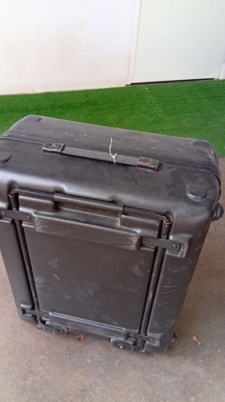 Maletas Rígidas con Ruedas y Asa