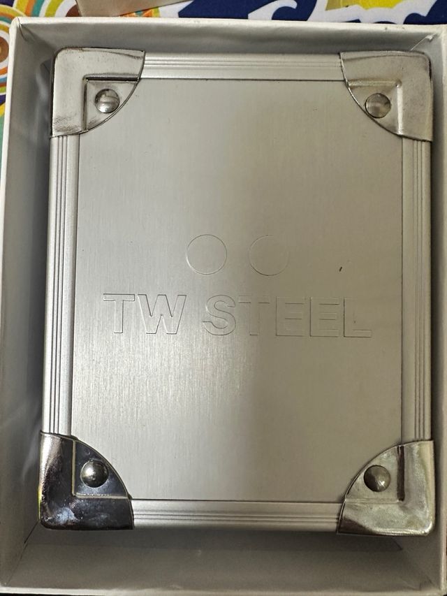 Reloj TW Steel Cronógrafo Marrón y Plateado