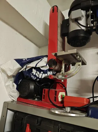 Lijadora de banda Heinhell