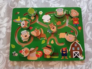 Puzzle laberinto madera granja
