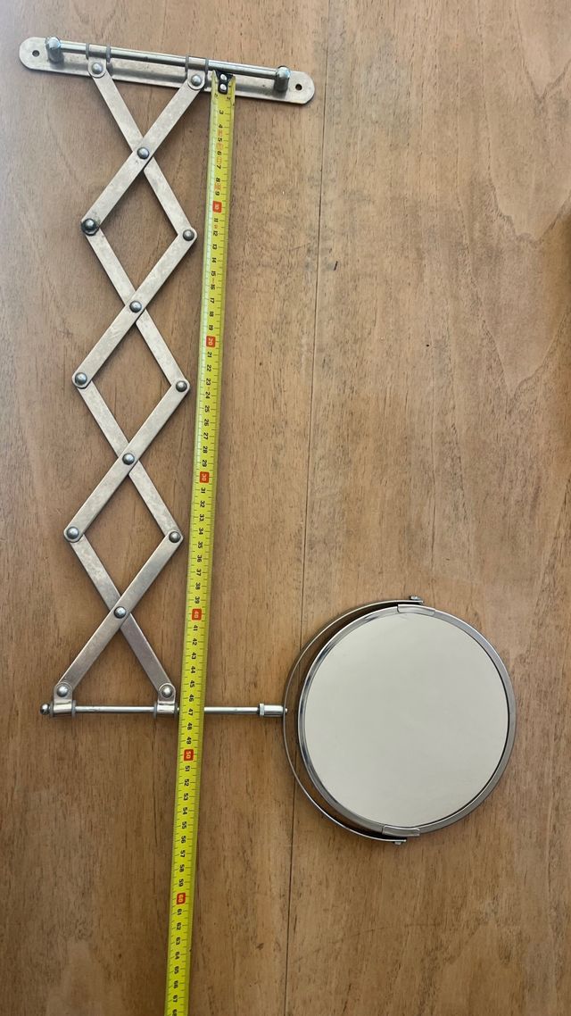 Espejo de maquillaje extensible