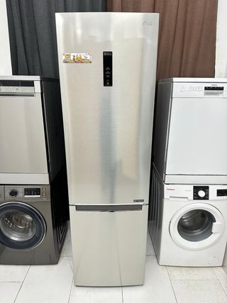 Nevera LG plateada