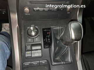 Lexus NX 2.5 300h Business 2WD