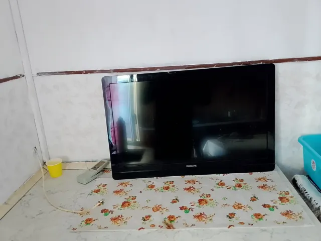 TV Philips 40 pollici no Smart 