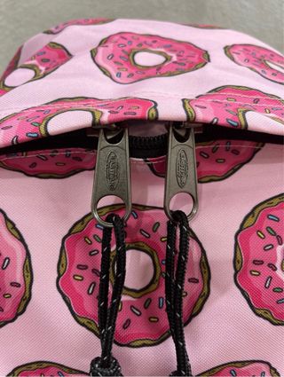 Zaino Eastpak Simpson Donuts Edizione Limitata