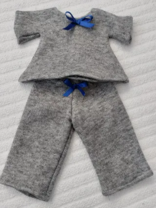 Ropita para muñecos o peluches