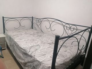 Diván Metálico con Colchón
