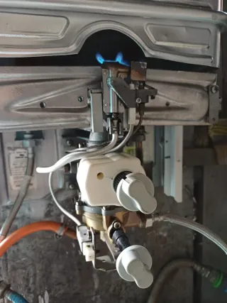Calentador Cointra CL13 Gas butano y gas natural