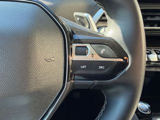 Peugeot 3008 Hybrid 225 e-EAT8 Allure