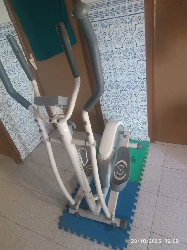 Bicicleta elíptica Domyos buen estado