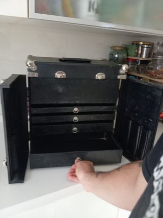 Maletín de barbero negro