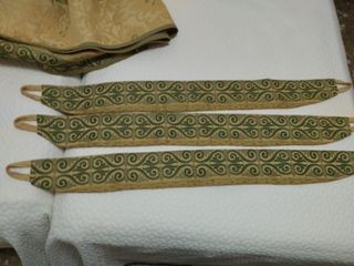 Conjunto Cortinas con Cenefa y Recogedores