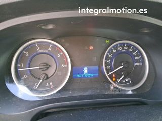 Toyota Hilux 2.4 D-4D Cabina Doble GX