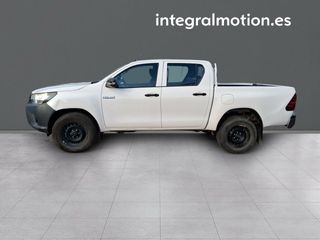 Toyota Hilux 2.4 D-4D Cabina Doble GX