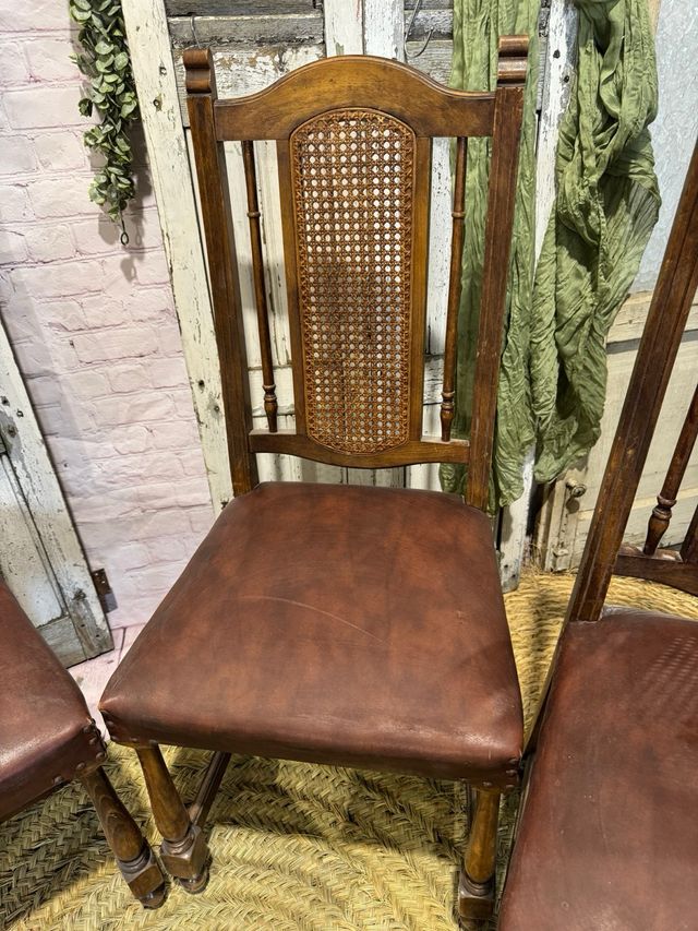 4 Sillas de Comedor Madera y Cuero