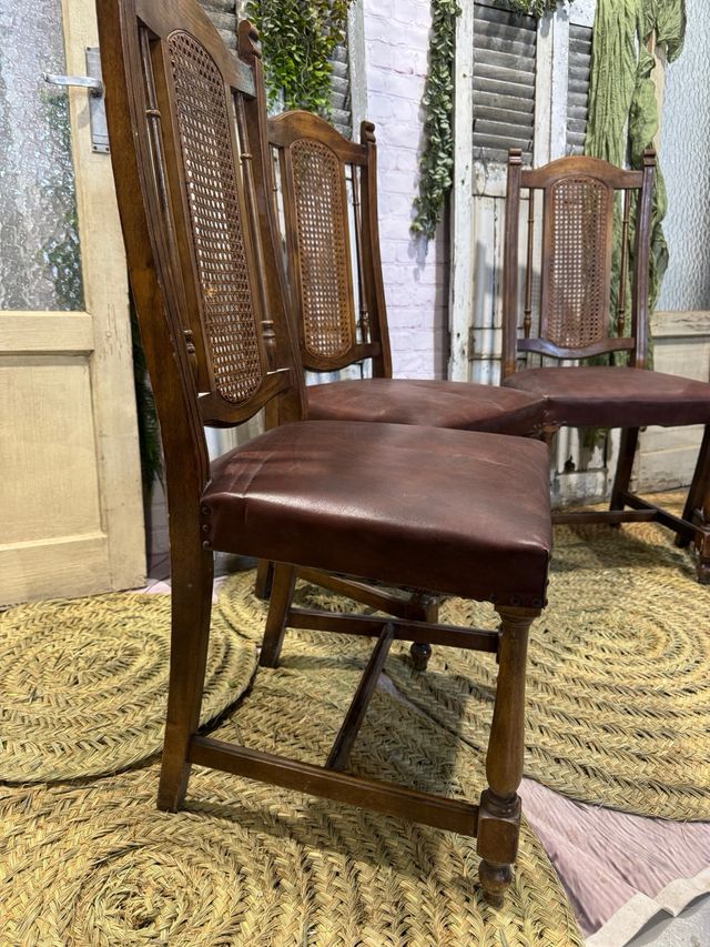 4 Sillas de Comedor Madera y Cuero