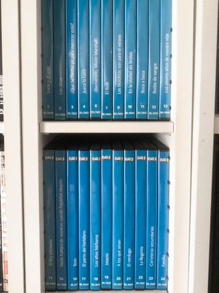 Colección DVDs Películas, Mueble y lector Samsung