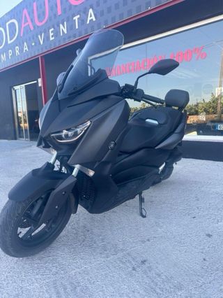 Yamaha X-MAX 125 Negra Mate