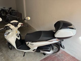 Honda SH300i ABS 2016 18.000km 4.300€