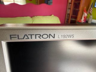 LG FLATRON L192WS-SN Monitor Plata