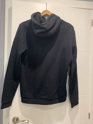 Sudadera Biggie con capucha negra