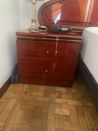 Dormitorio completo madera.