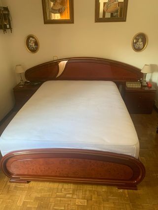 Dormitorio completo madera.