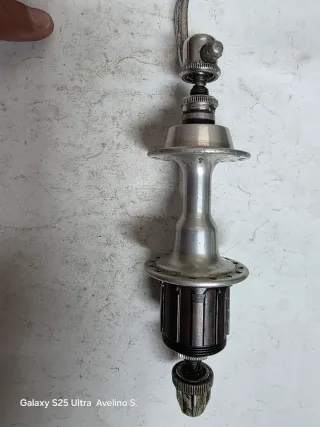 Cubo Traseiro Shimano Dura Ace 6v