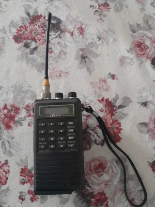Walkie Talkie Icom IC-U16