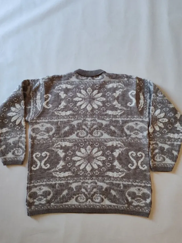 Jersey calentito gris y blanco