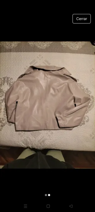 Chaqueta de cuero beige