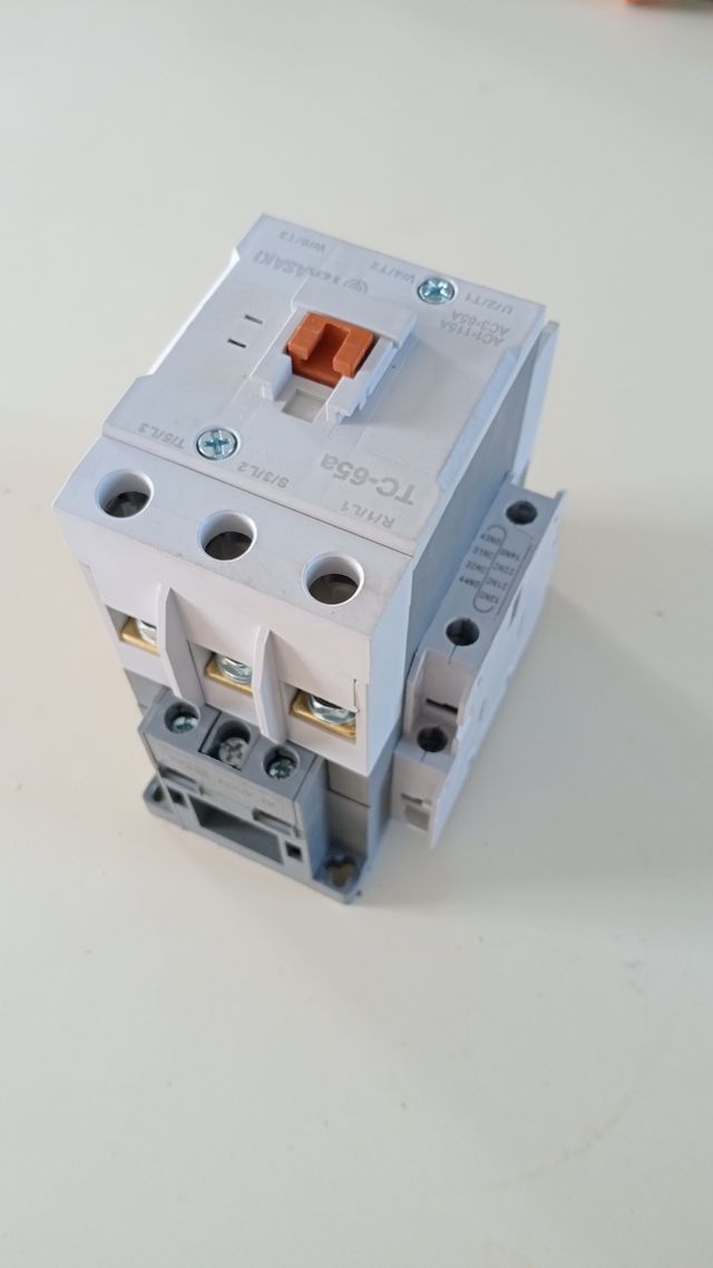 TERASAKI TC-65a Contactor Eléctrico