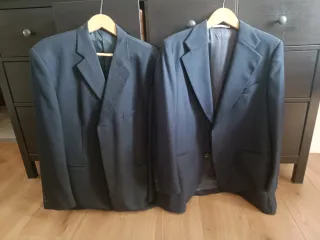 Chaquetas azul marino con 2 pliegues