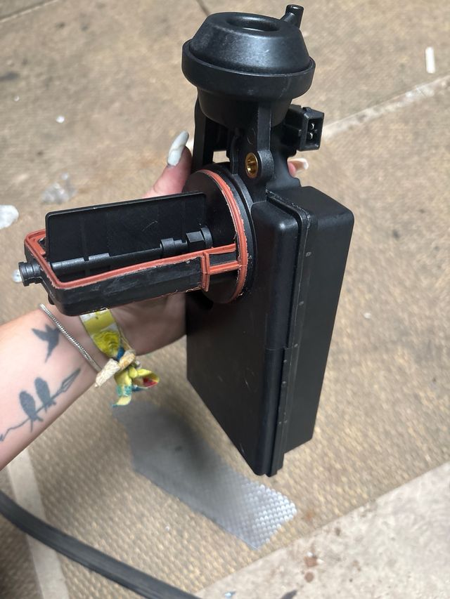 Válvula DISA BMW E46 325i 320Ci E39 520i 525i