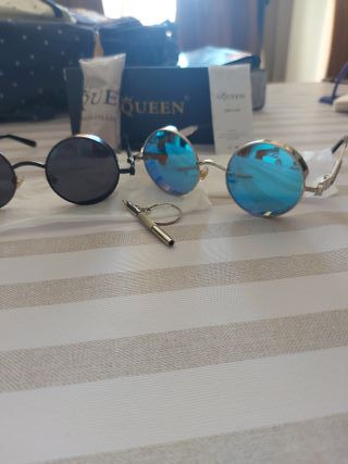 Gafas de sol QUEEN redondas negras y azules