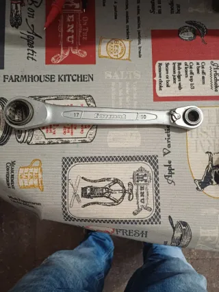 Llave de trinquete Format 17/10