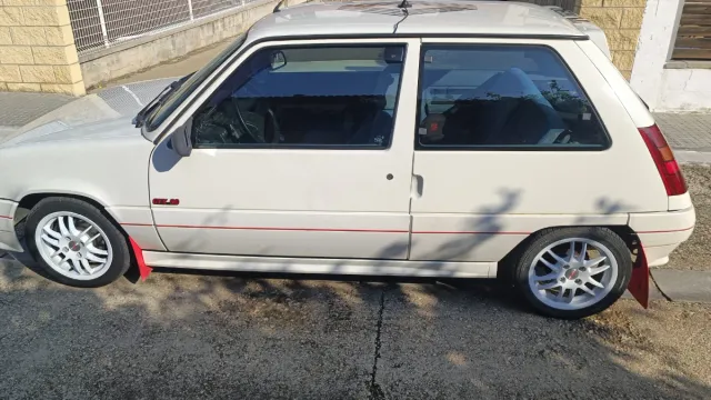 Renault supercinco 1996