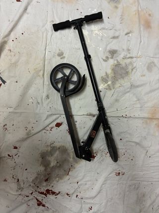 Patinete plegable Cups en buen estado