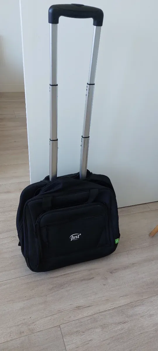 Valija Just Negra