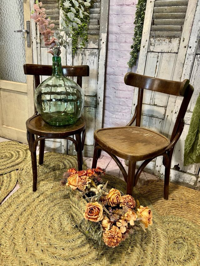 2 sedie antiche in legno