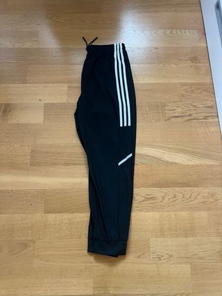 Chándal Adidas Negro con Rayas Blancas