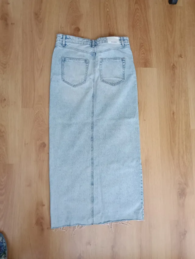 Falda vaquera larga Stradivarius