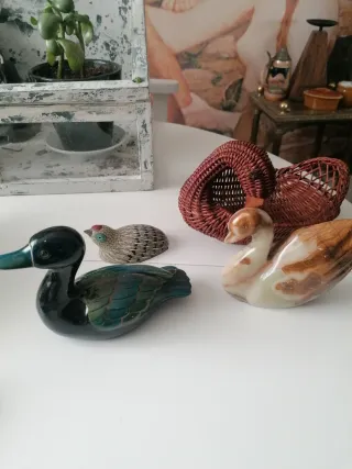 Lote de Aves Decorativas Piedra y Mimbre