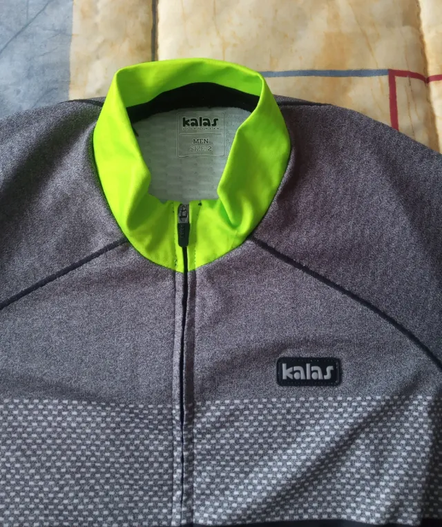 Pack Chaqueta y Maillot Talla S